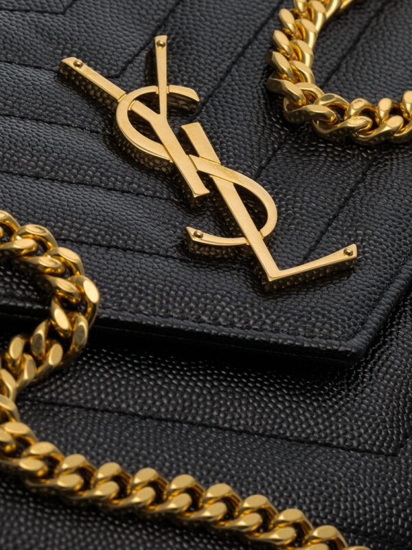 12101723_50000171_1000.jpg Saint Laurent Envelope chain crossbody bag