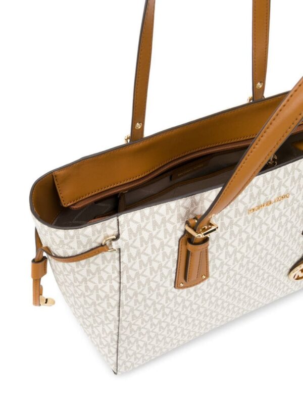 13871330_21910731_1000.jpg Michael Kors voyager tote bag