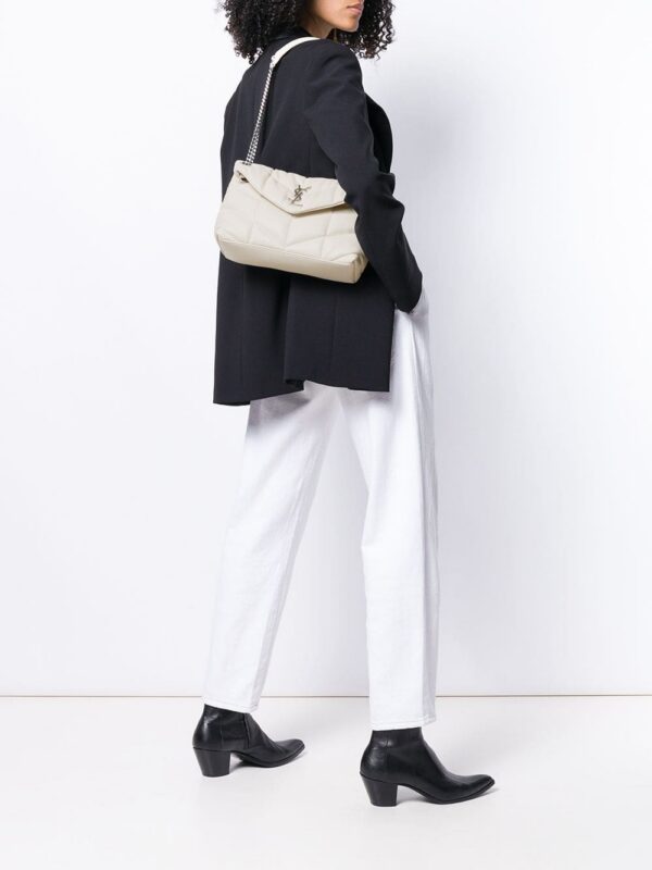 14092021_20514860_1000.jpg Saint Laurent Loulou shoulder bag