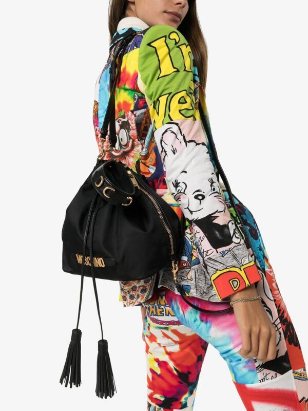 14343321_22792809_1000.jpg Moschino logo plaque drawstring bucket bag