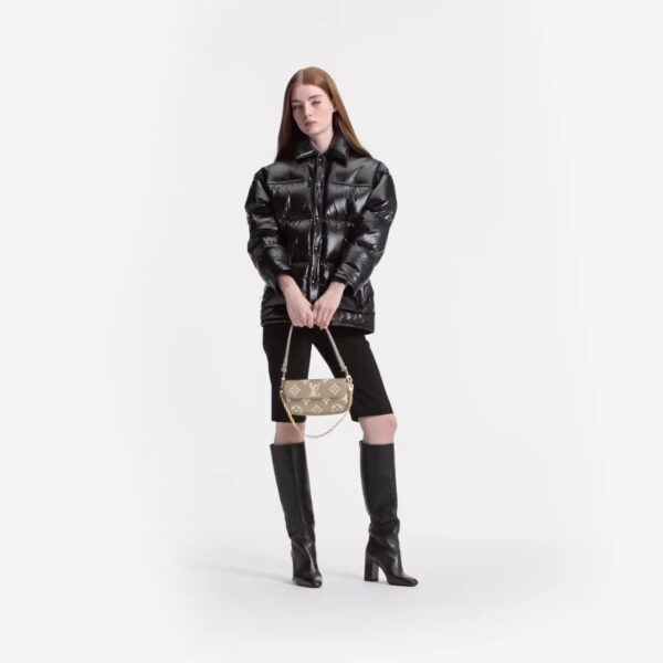 1440_4.jpg Louis Vuitton Wallet on Chain Ivy