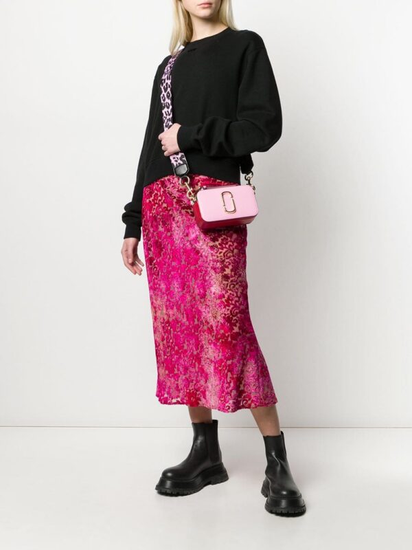 14428883_23994357_1000.jpg Marc Jacobs The Snapshot camera bag