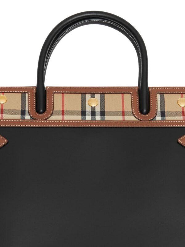 14779510_24076771_1000.jpg Burberry small Title Vintage Check tote