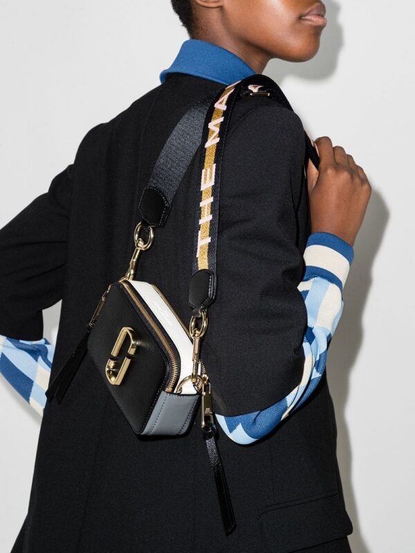 15426072_35849547_1000.jpg Marc Jacobs The Snapshot camera bag