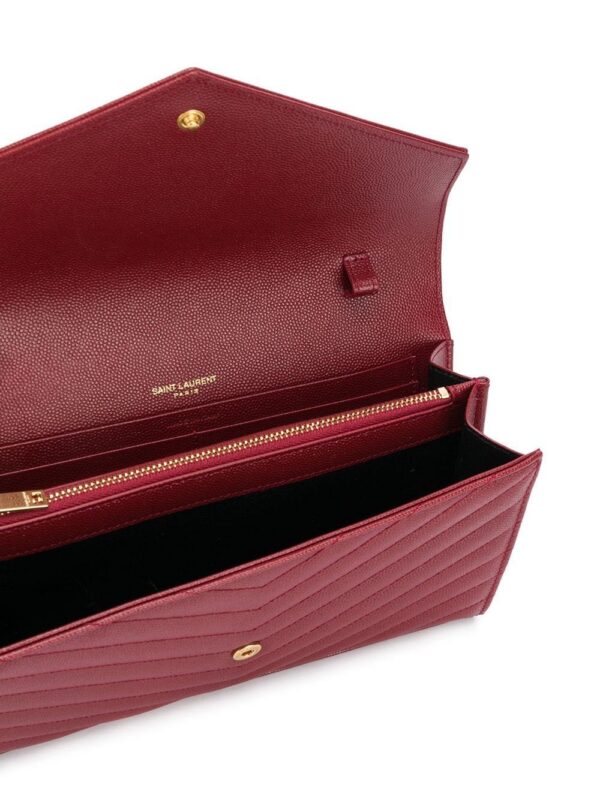 15547374_27952173_1000.jpg Saint Laurent monogram envelope clutch