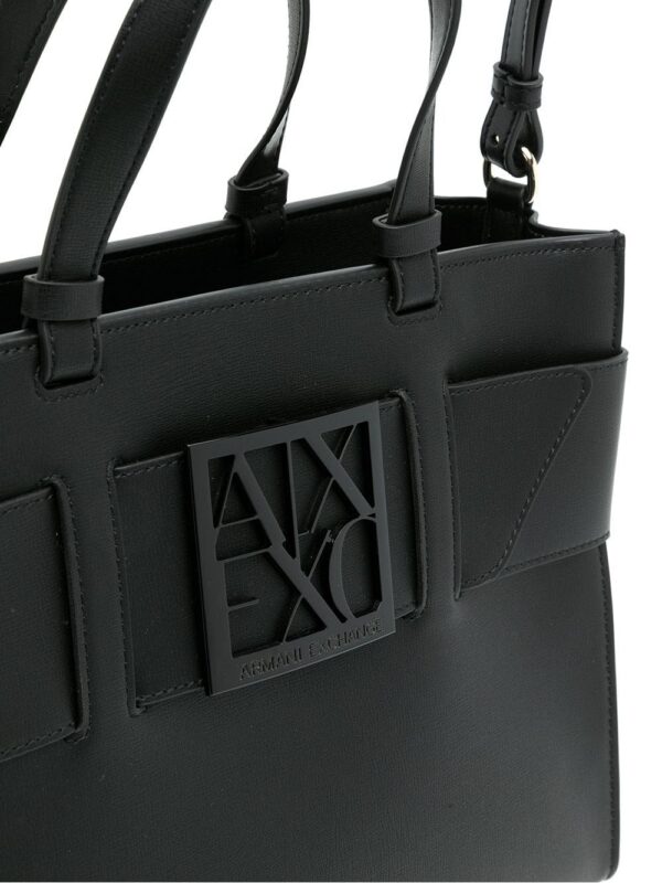 15872891_33215839_1000.jpg Armani Exchange logo belt-strap tote bag