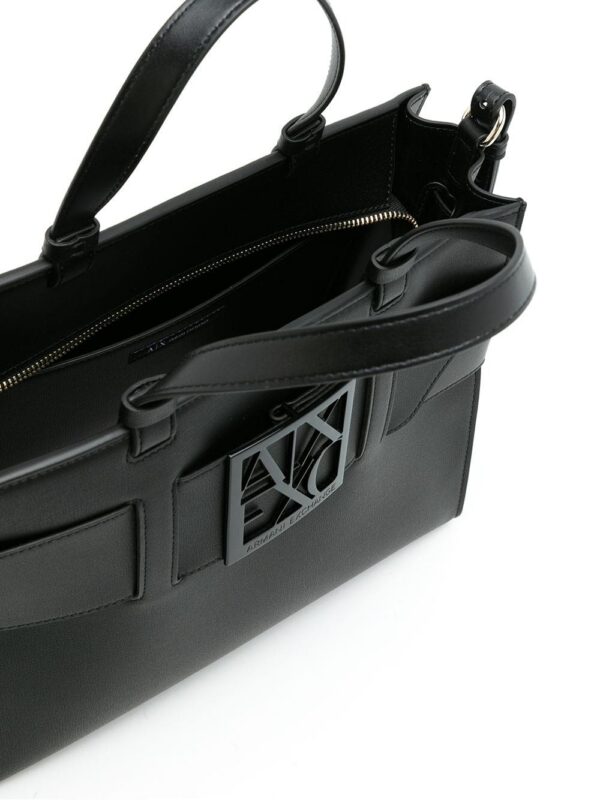 15872891_33217081_1000.jpg Armani Exchange logo belt-strap tote bag