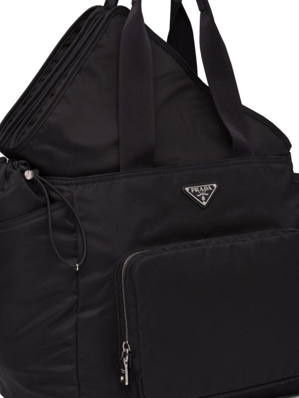 16786670_33205977_1000.jpg Prada enamel logo plaque changing bag