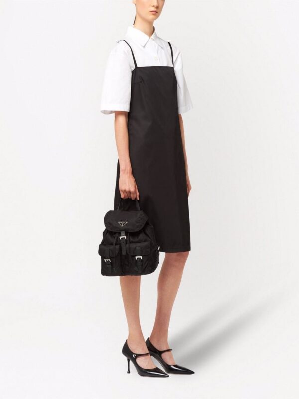 17027603_37177040_1000.jpg Prada logo-plaque backpack