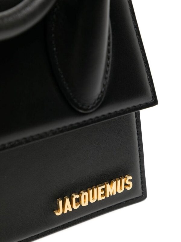17186357_44114330_1000.jpg Jacquemus Le Chiquito Noeud mini bag