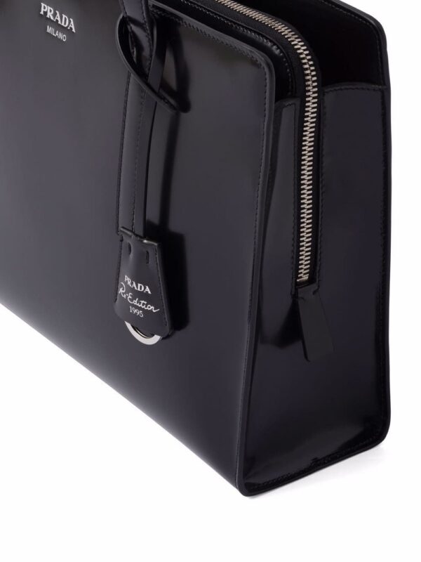 17465991_36374053_1000.jpg Prada medium Re-Edition 1995 leather handbag