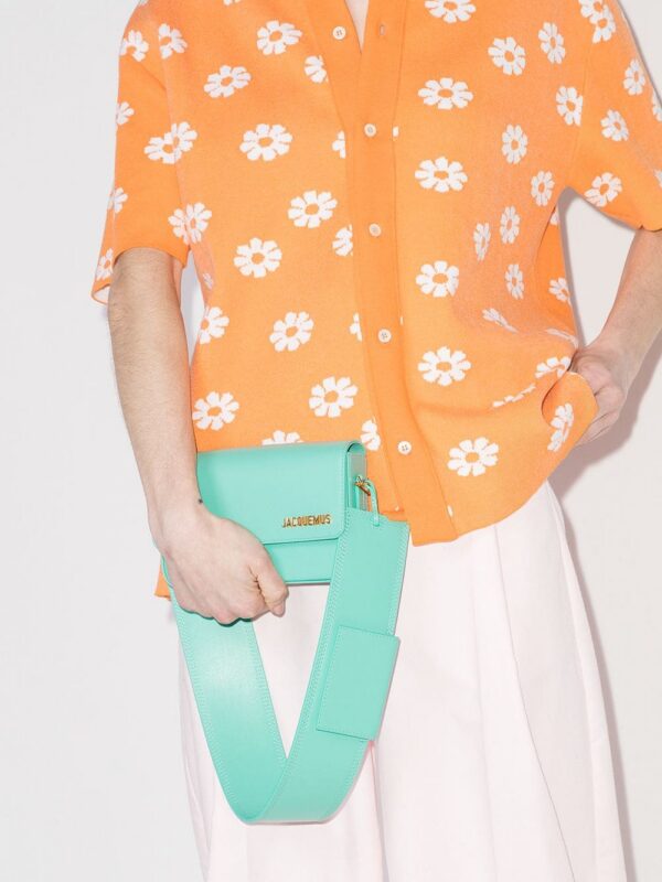 17501462_37728659_1000.jpg Jacquemus Le Carinu leather shoulder bag