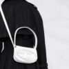 17748588_343465e0-b5cf-4b56-957b-7c1cad39f81a_1000.jpg Diesel 1DR leather shoulder bag