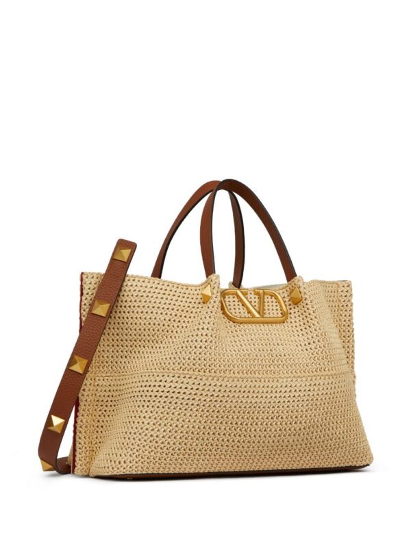 17782635_50325986_1000.jpg Valentino Garavani Summer woven tote bag
