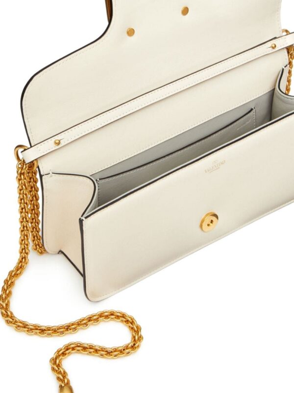 17889004_50943453_1000.jpg Valentino Garavani Locò leather shoulder bag