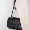 18021721_40354988_1000.jpg Tory Burch embossed-logo shoulder bag