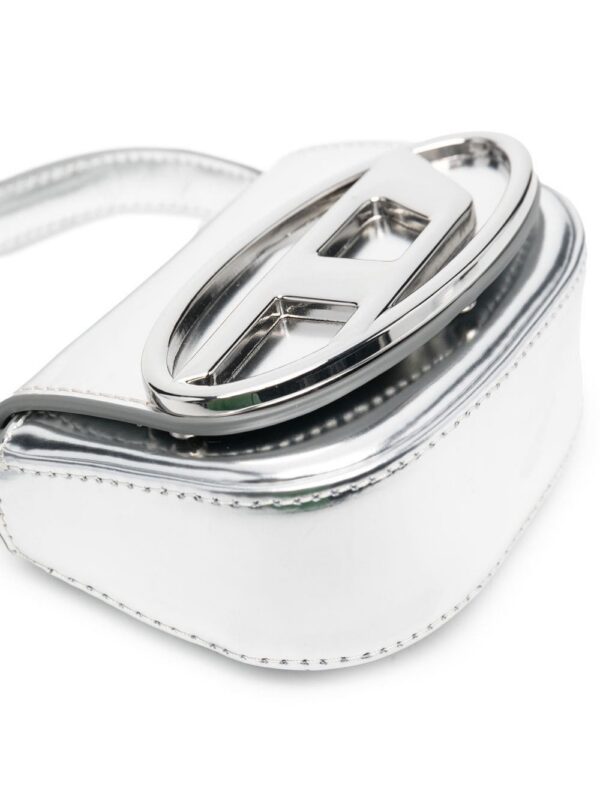 18191945_40259356_1000.jpg Diesel 1DR XS-S metallic crossbody bag
