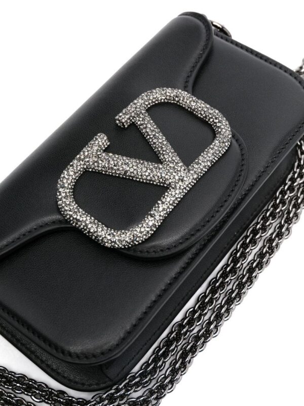 18365303_40545777_1000.jpg Valentino Garavani small Locò shoulder bag