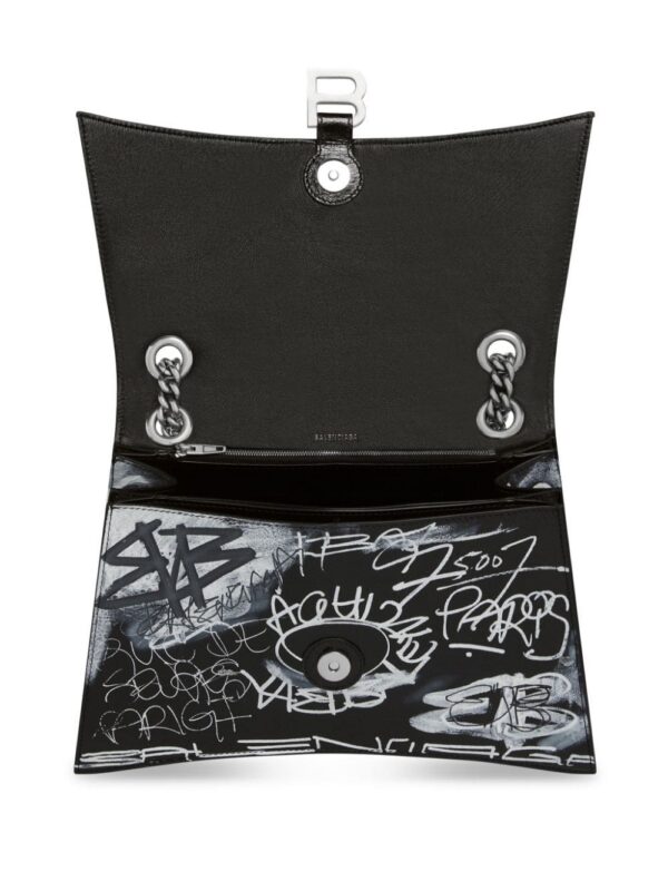 18369302_52496432_1000.jpg Balenciaga Crush leather shoulder bag