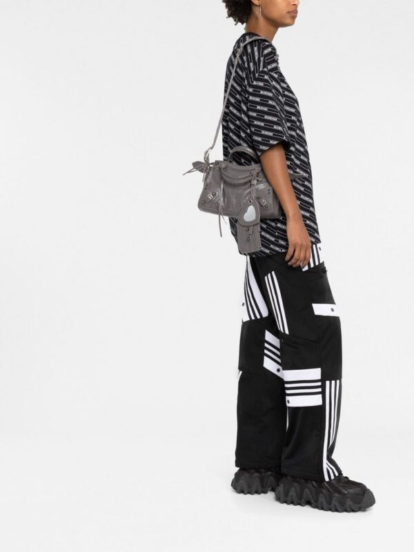 18640920_40400175_1000.jpg Balenciaga Neo Cagole Xs shoulder bag