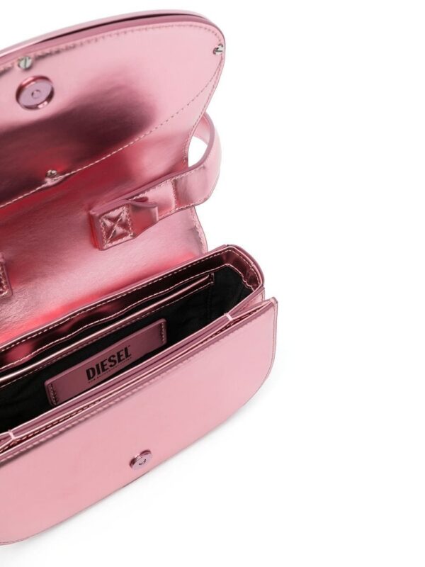 18729121_40819636_1000.jpg Diesel 1DR metallic crossbody bag