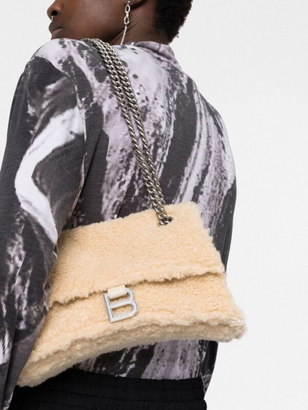 18945220_43537402_1000.jpg Balenciaga Crush chain-strap shoulder bag