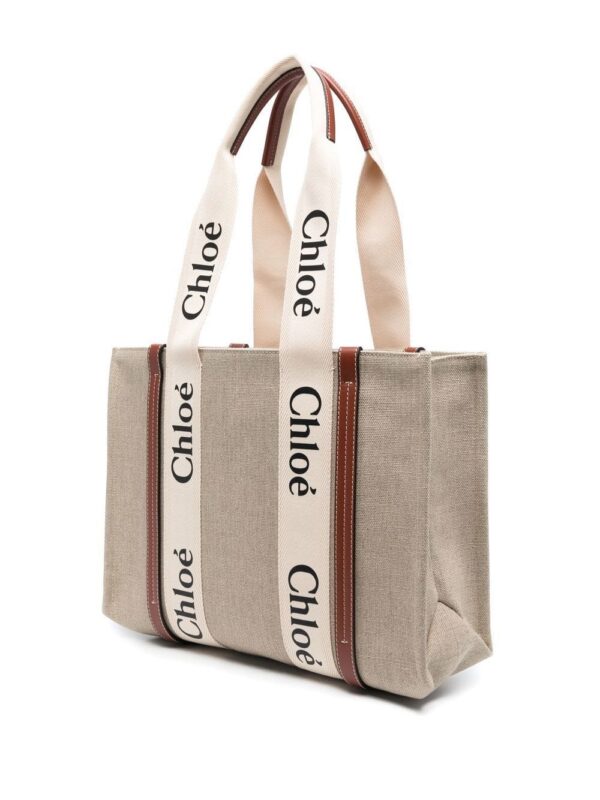 19041528_41549450_1000.jpg Chloé medium Woody logo tote bag
