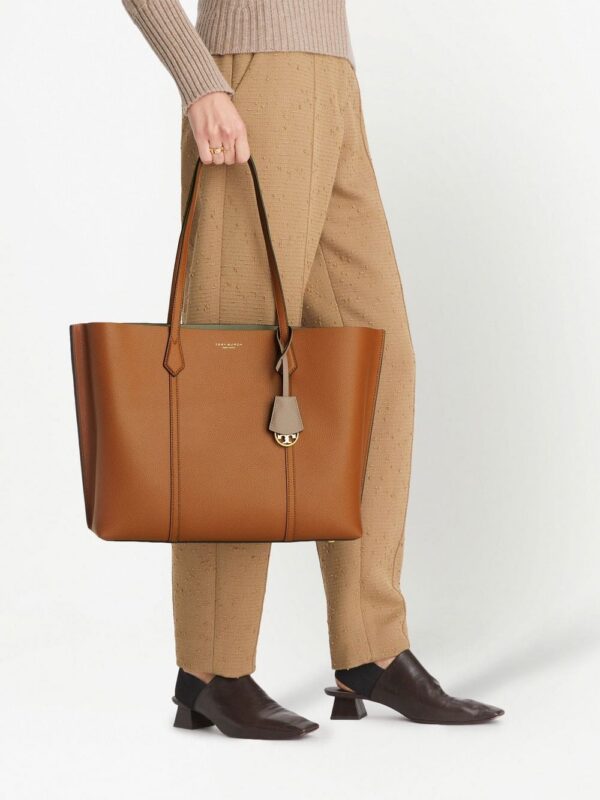 19041562_43582297_1000.jpg Tory Burch leather logo-print tote bag