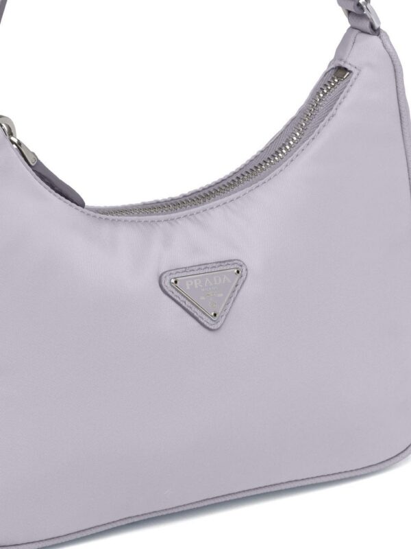 19063454_41747363_1000.jpg Prada Re-Edition 2005 Re-Nylon mini bag