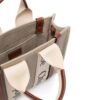 19116147_41830659_1000.jpg Chloé logo-print tote bag
