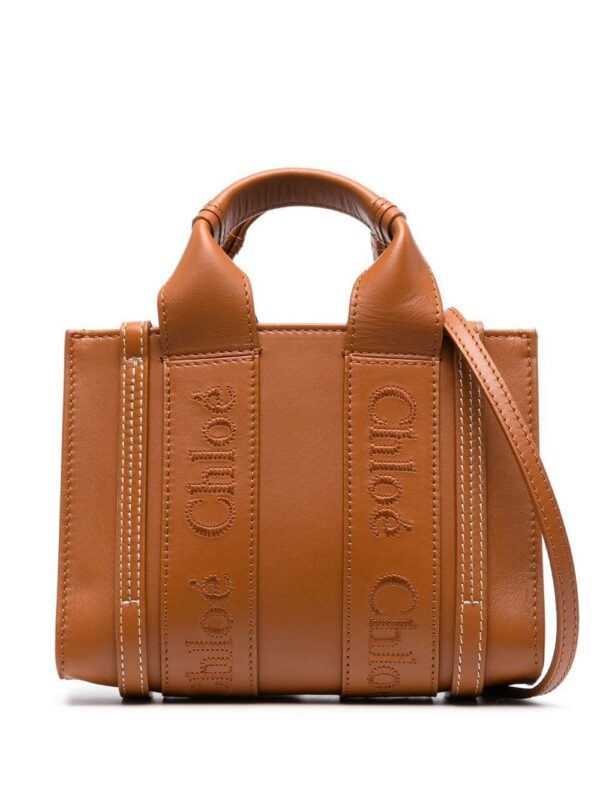 19160252_43641363_1000.jpg Chloé Woody leather mini bag