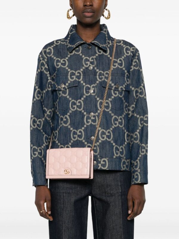 19408012_53162994_1000.jpg Gucci GG matelassé chain wallet