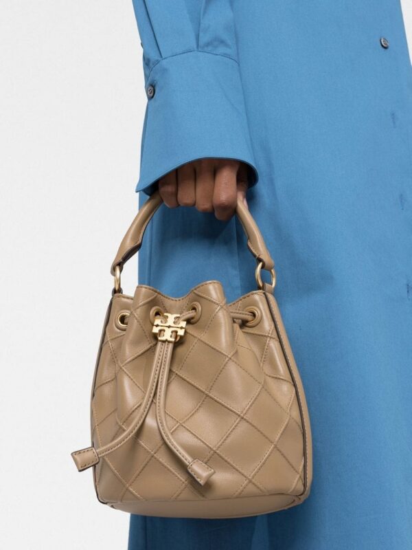 19436762_43632393_1000.jpg Tory Burch small Soft Fleming bucket bag