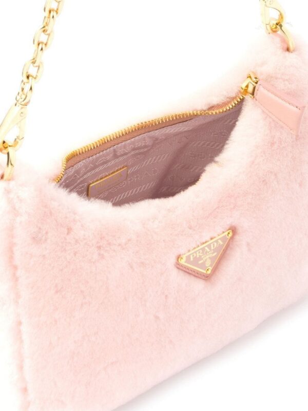 19467541_43435517_1000.jpg Prada Re-Edition shearling mini bag
