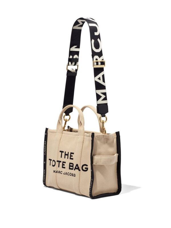 19600125_44227130_1000.jpg Marc Jacobs The Strap' logo-motif strap