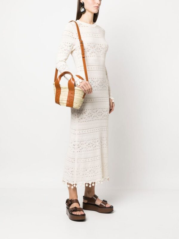 19643989_43959837_1000.jpg Chloé logo-detail raffia tote bag