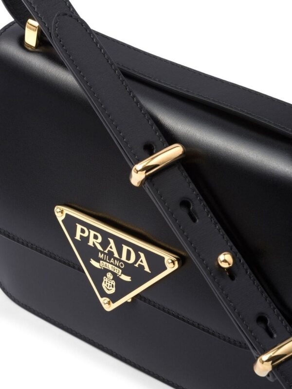 19661863_43938907_1000.jpg Prada Emblème shoulder bag