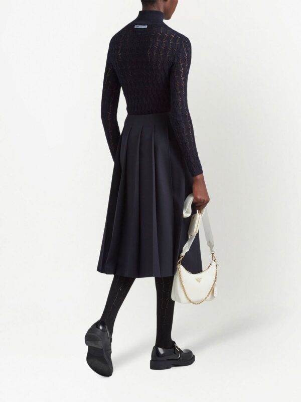 19663676_43914641_1000.jpg Prada Re-Edition 2005 leather shoulder bag
