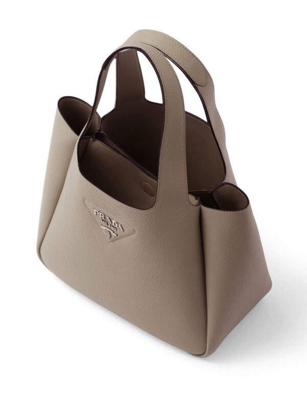 19663686_43912567_1000.jpg Prada lots leather tote bag