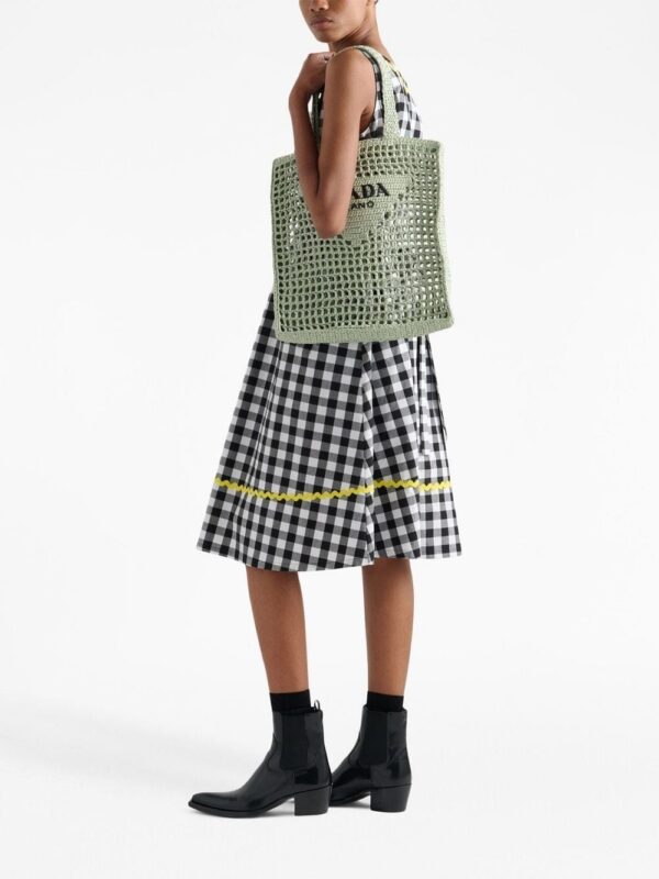 19858214_44449658_1000.jpg Prada triangle-logo crochet rafia tote bag
