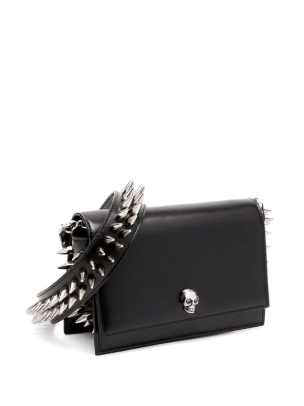 20010032_50252407_1000.jpg Alexander McQueen The Biker small skull bag