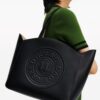 20083315_51468717_1000.jpg Karl Lagerfeld large K/Circle debossed-logo tote bag