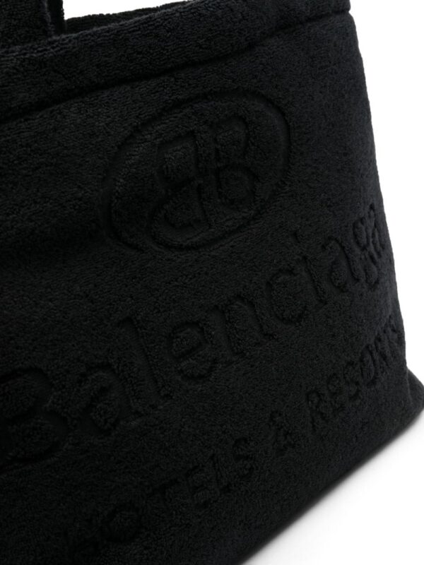 20134553_50084534_1000.jpg Balenciaga Jumbo logo-debossed tote bag