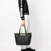 20226196_50554514_1000.jpg Versace Jeans Couture logo-plaque faux-leather tote bag