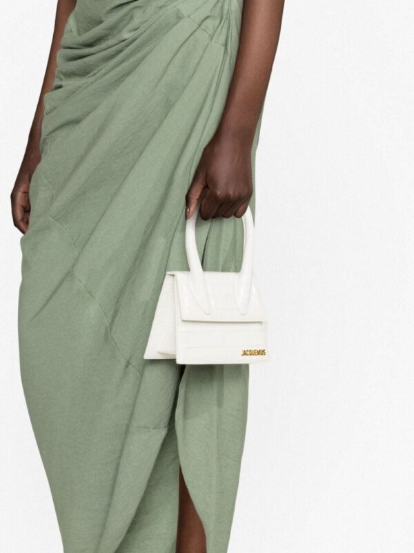 20530429_50536270_1000.jpg Jacquemus Le Chiquot Moyen tote bag