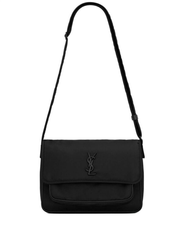 20699181_53691485_1000.jpg Saint Laurent Niki YSL-plaque camera bag