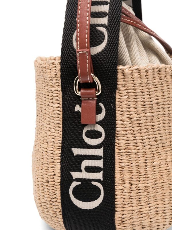 20833791_50719766_1000.jpg Chloé small Woody basket bag