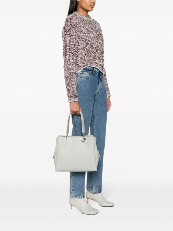21031290_51595319_1000.jpg Emporio Armani Palmellato logo-charm tote bag