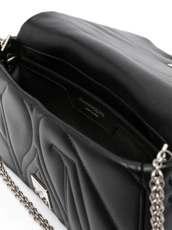 21235818_51164203_1000.jpg Alexander McQueen small The Seal shoulder bag