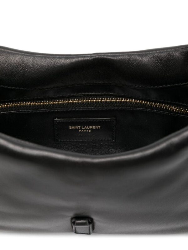21316628_54165331_1000.jpg Saint Laurent Le 5 À 7 leather tote bag